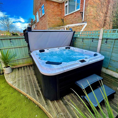 Square Shape Outdoor SPA Bathtub Air Jets Freestanding Easy Cleaning for 5 person